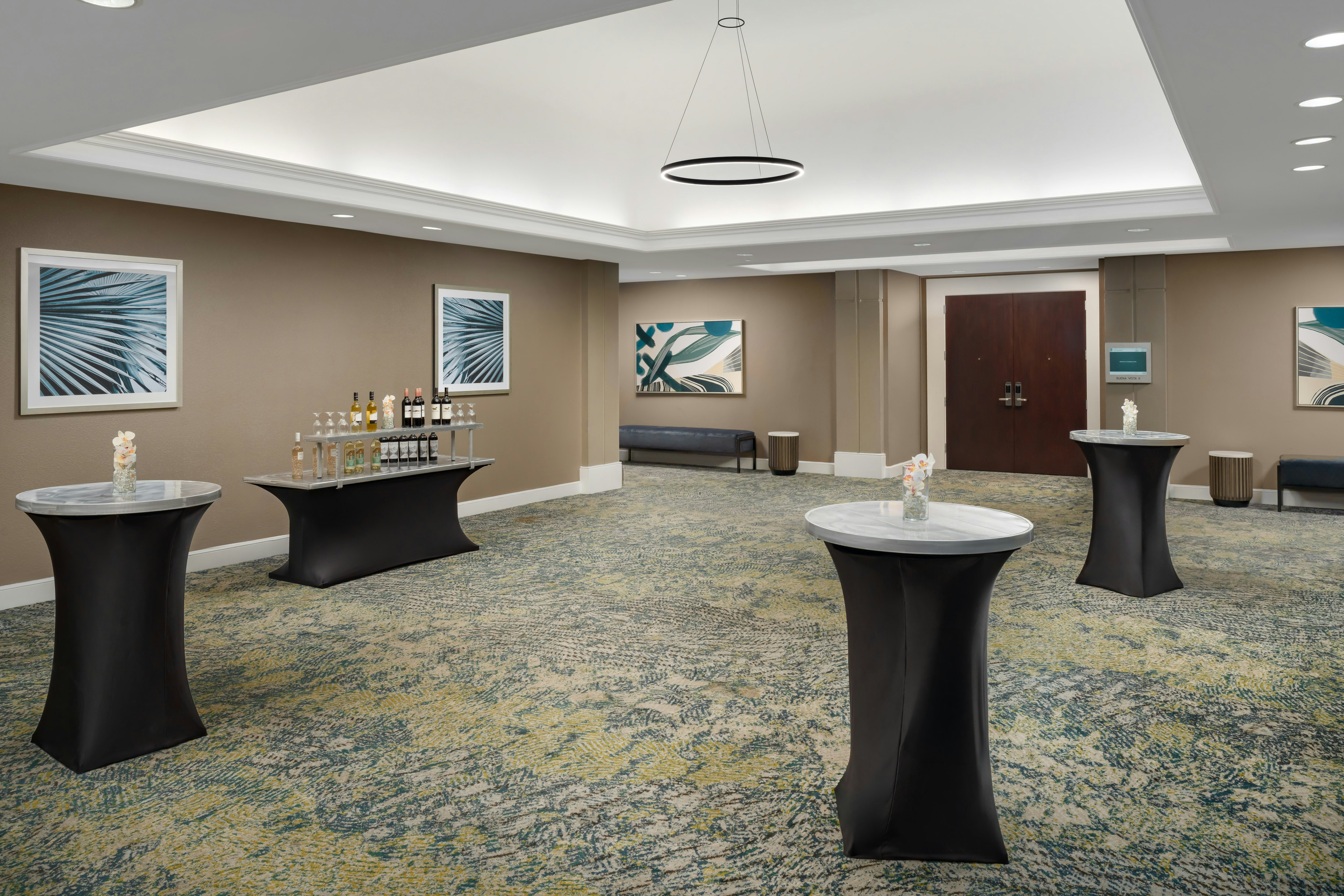 Embassy Suites by Hilton Orlando Lake Buena Vista Resort 88/100