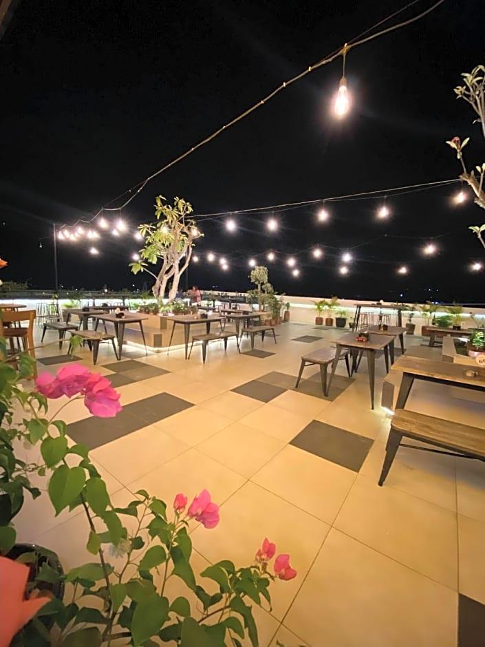 Kaloka Airport Hotel 9/50