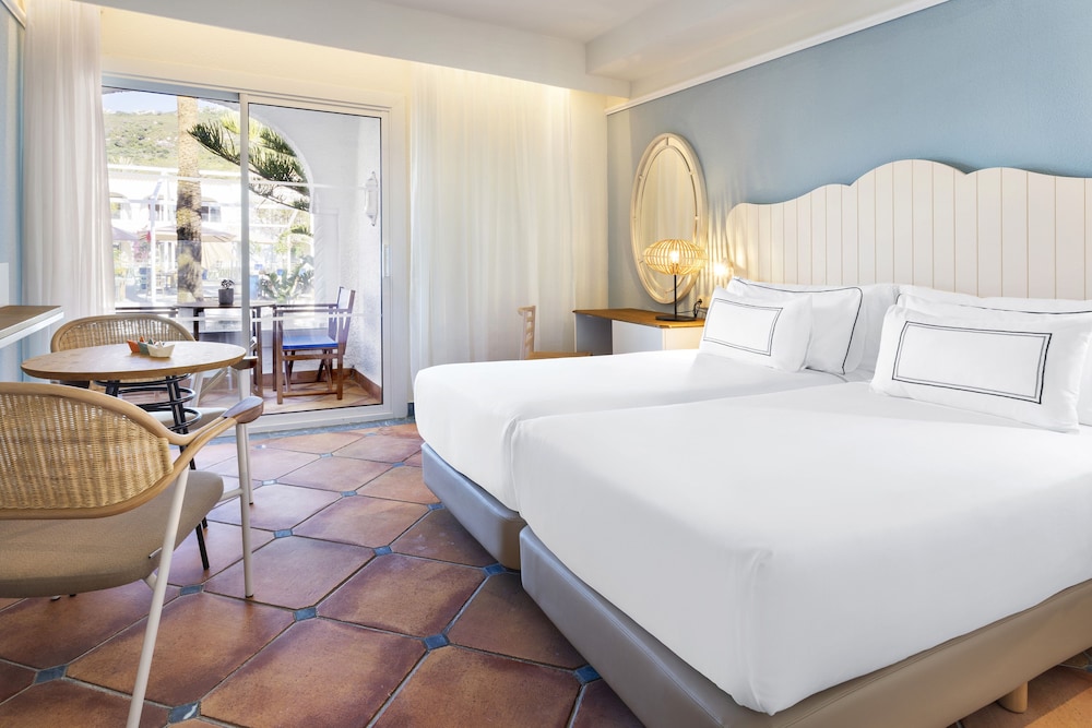 Melia Zahara Resort & Villas 25/74