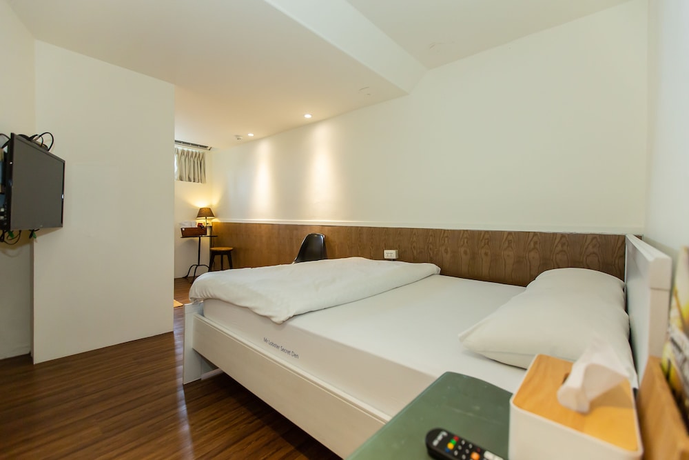 COMFORT, DOUBLE BED