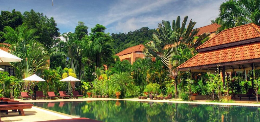 Khaolak Palm Hill Resort 3/25