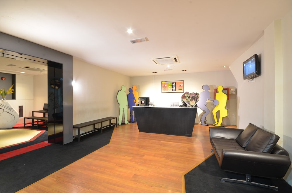 Zoom Inn Boutique Hotel 4/62