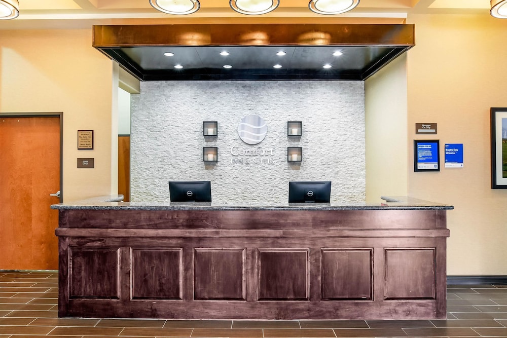 Comfort Inn and Suites Independence 5/40