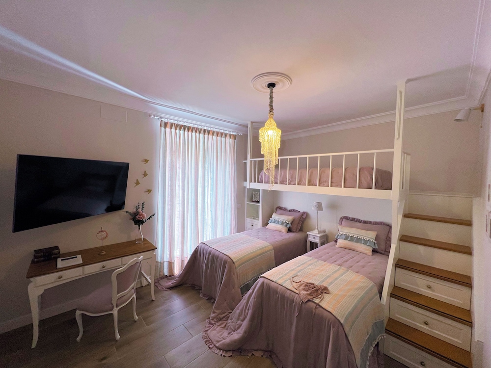 Hotel Boutique IULIA 5 Estrellas 19/50