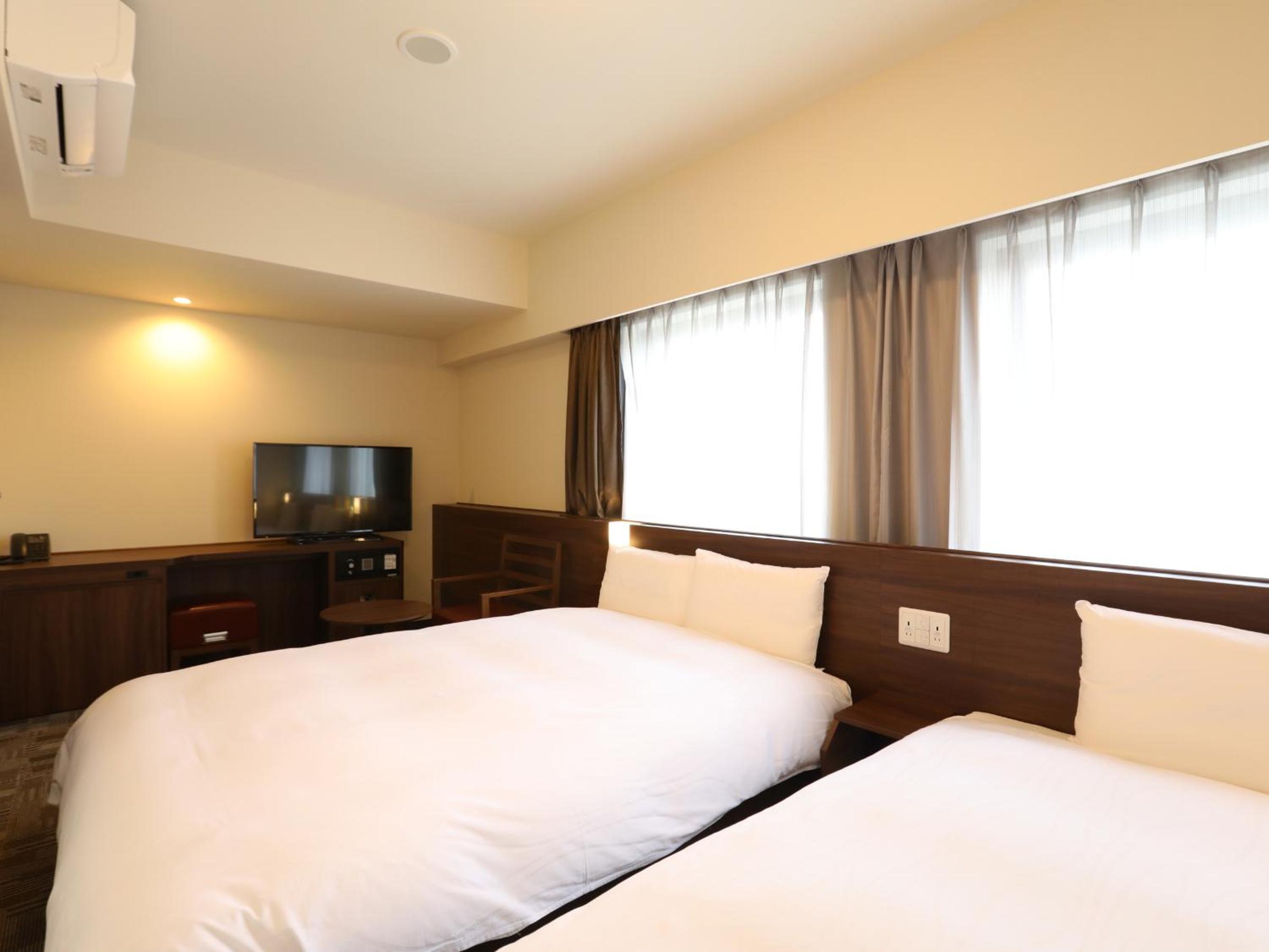 Deluxe, Single Bed