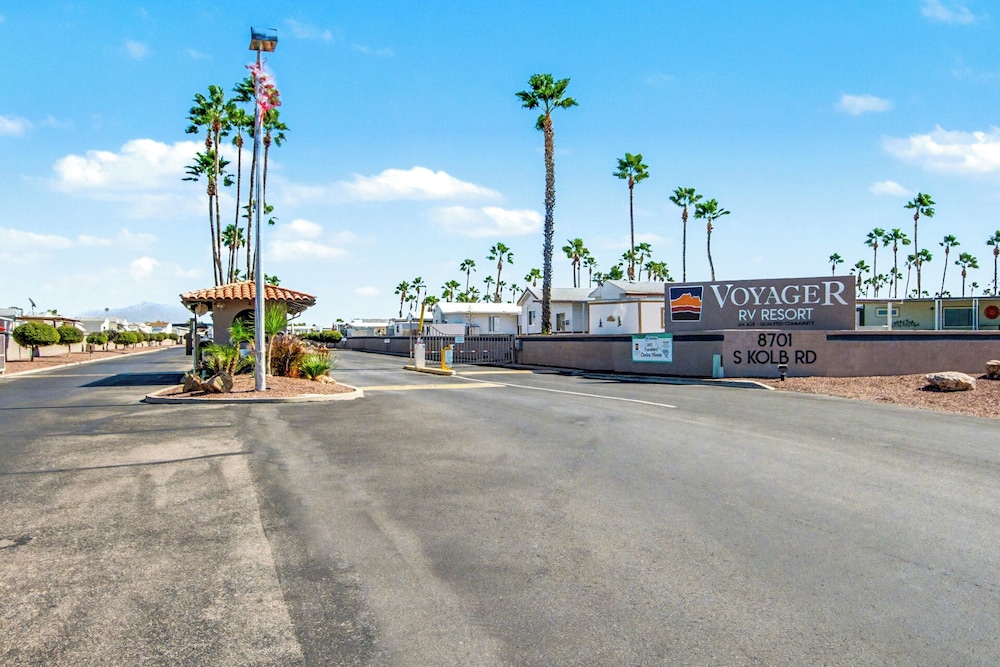 Voyager Resort Inn 29/41