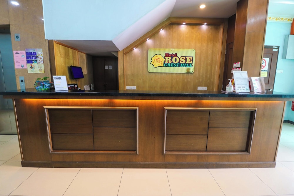 Hotel Rose Crest Hill 3/33