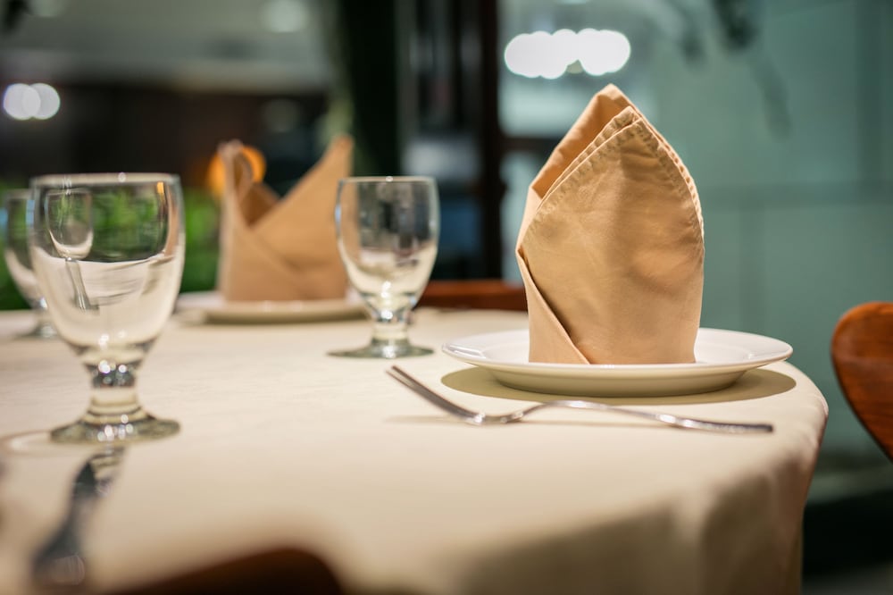 Best Western Ville Marie Montreal Hotel and Suites 24/45
