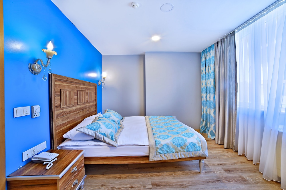 The Hera Premium Hotels 33/49