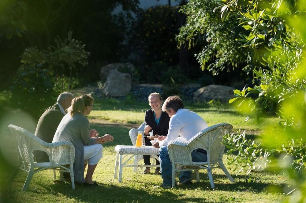 Hotel The Originals Douarnenez Les Résidences d Armor 45/53