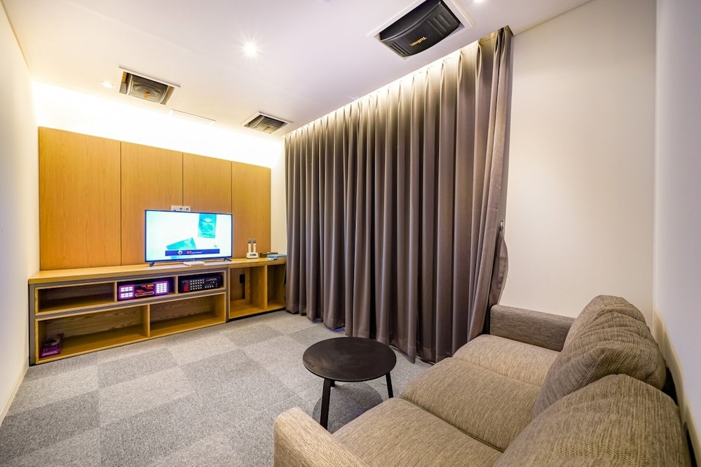 Haeundae Thevan Hotel 30/50