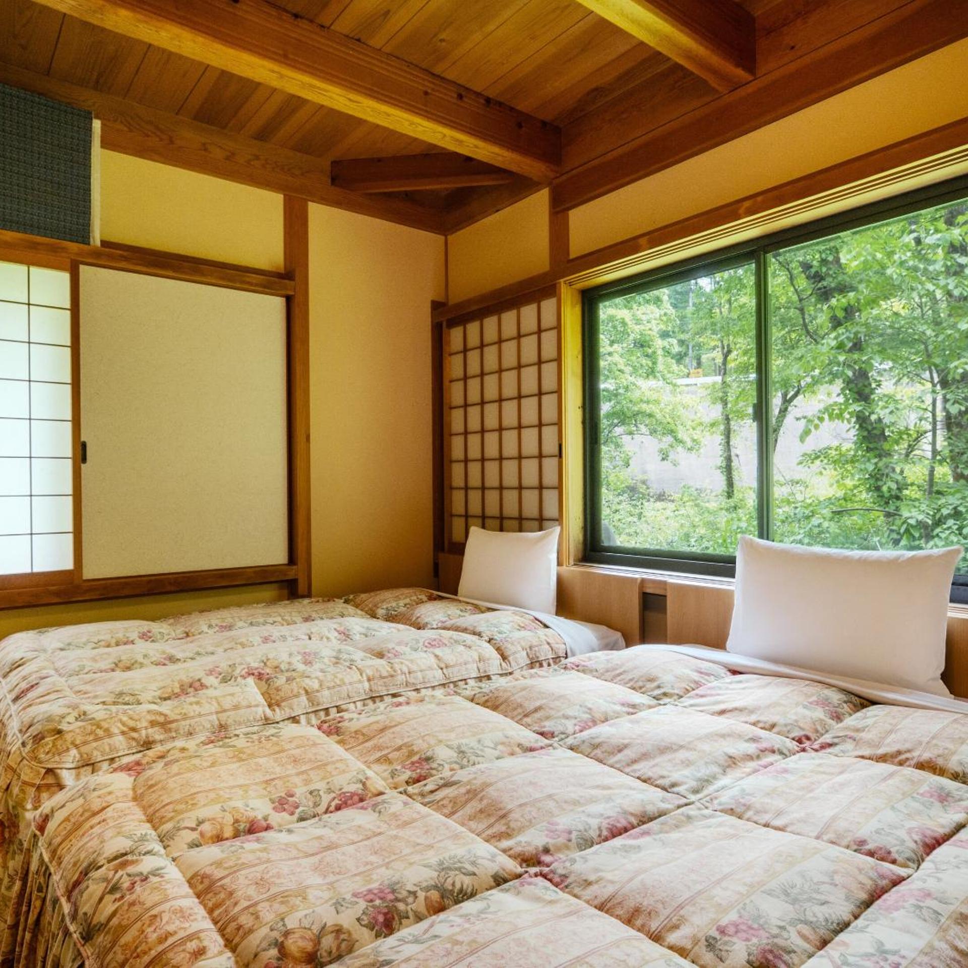Private, Cottage