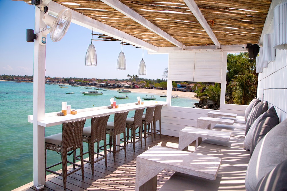 Batu Karang Lembongan Resort and Spa 73/85