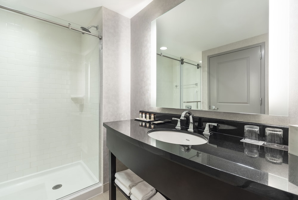 Renaissance Boston Patriot Place Hotel And Spa 15/59