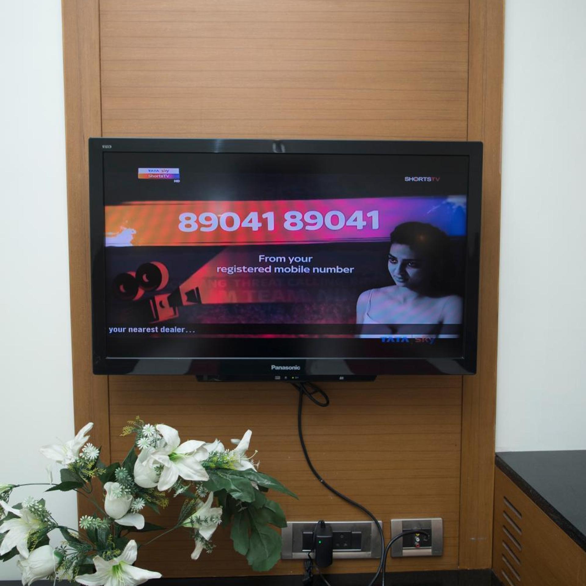 Moskva Hotel 10/49