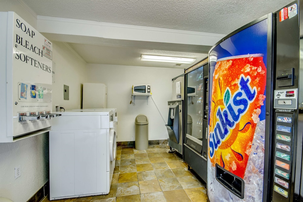 Motel6 Saint Joseph, MO 38/57