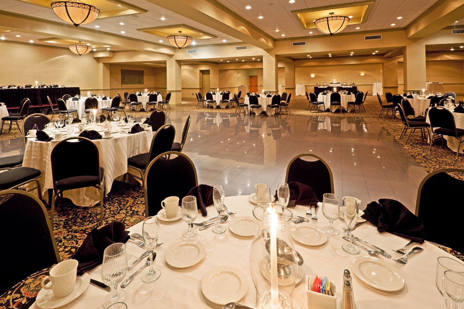 restaurant cafeteria