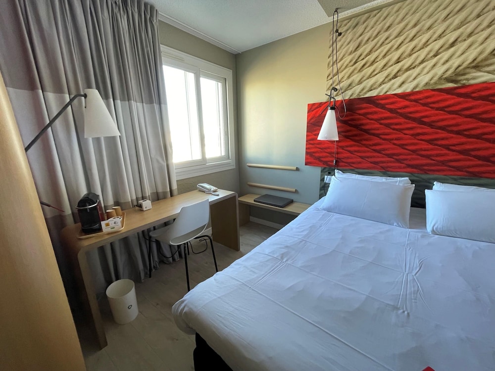 COMFORT, DOUBLE BED