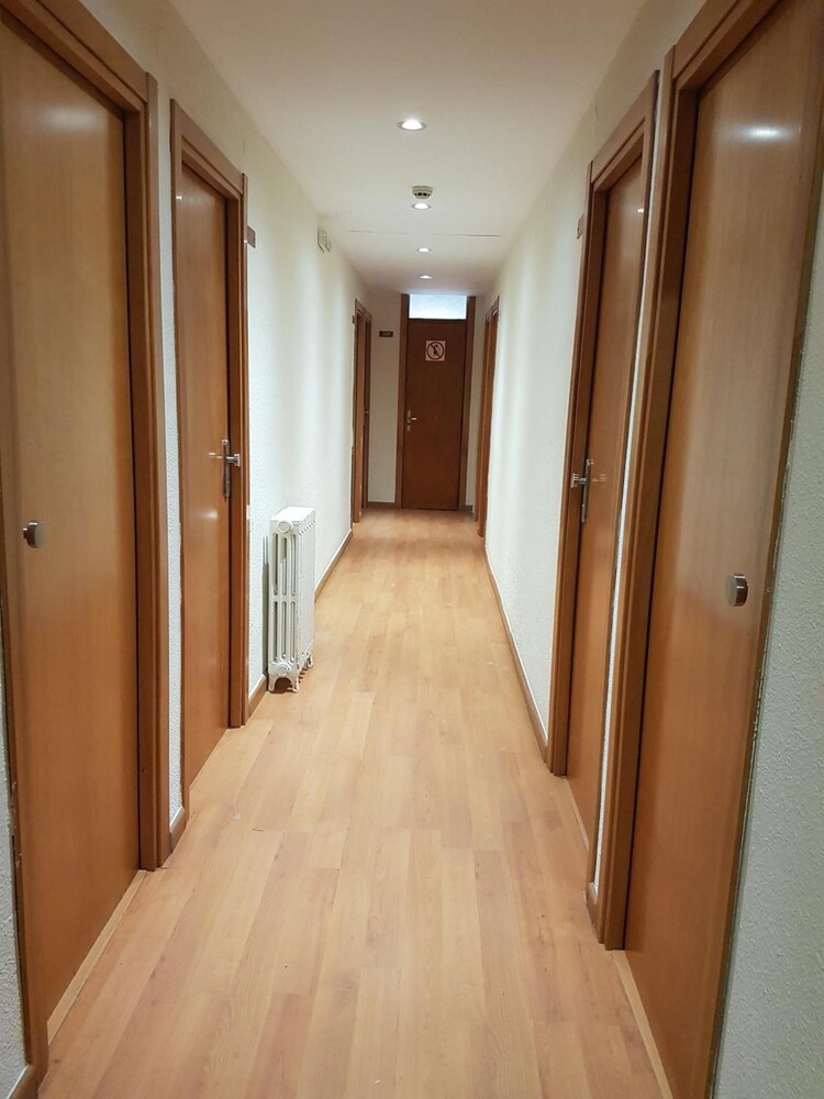 Mayna Hotel 13/26
