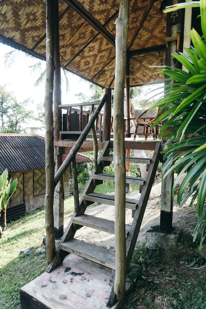 Railay Garden View Resort 3/64
