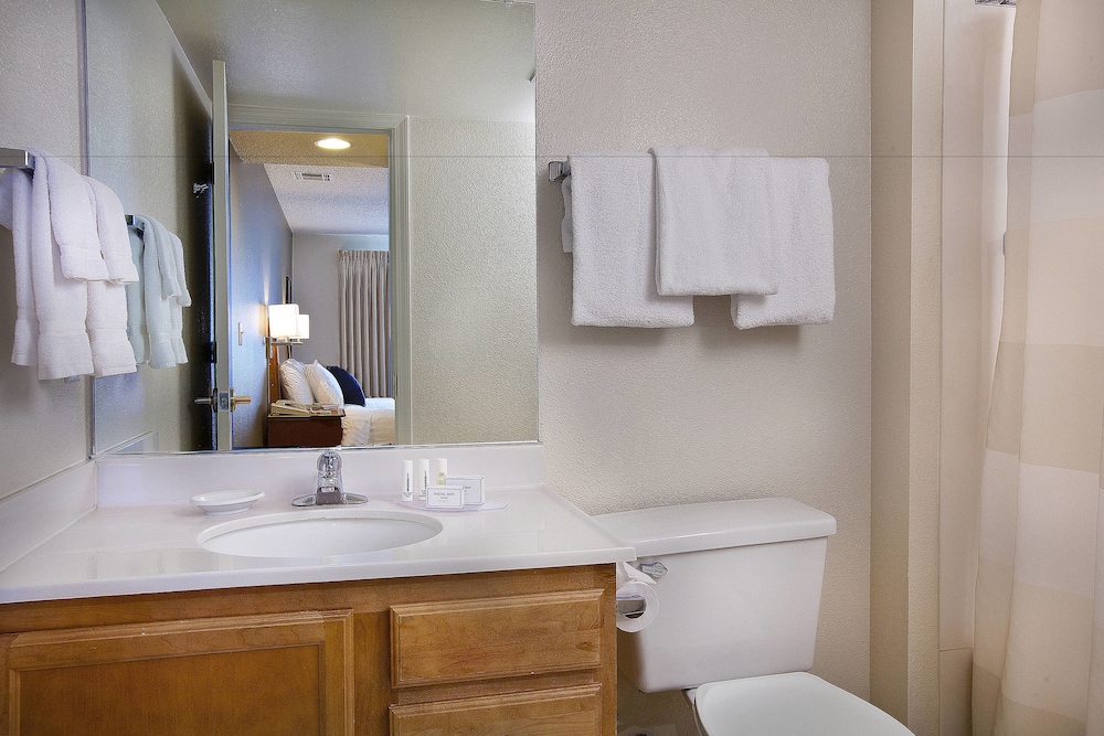 Residence Inn by Marriott Portland South - Lake Oswego 5/25