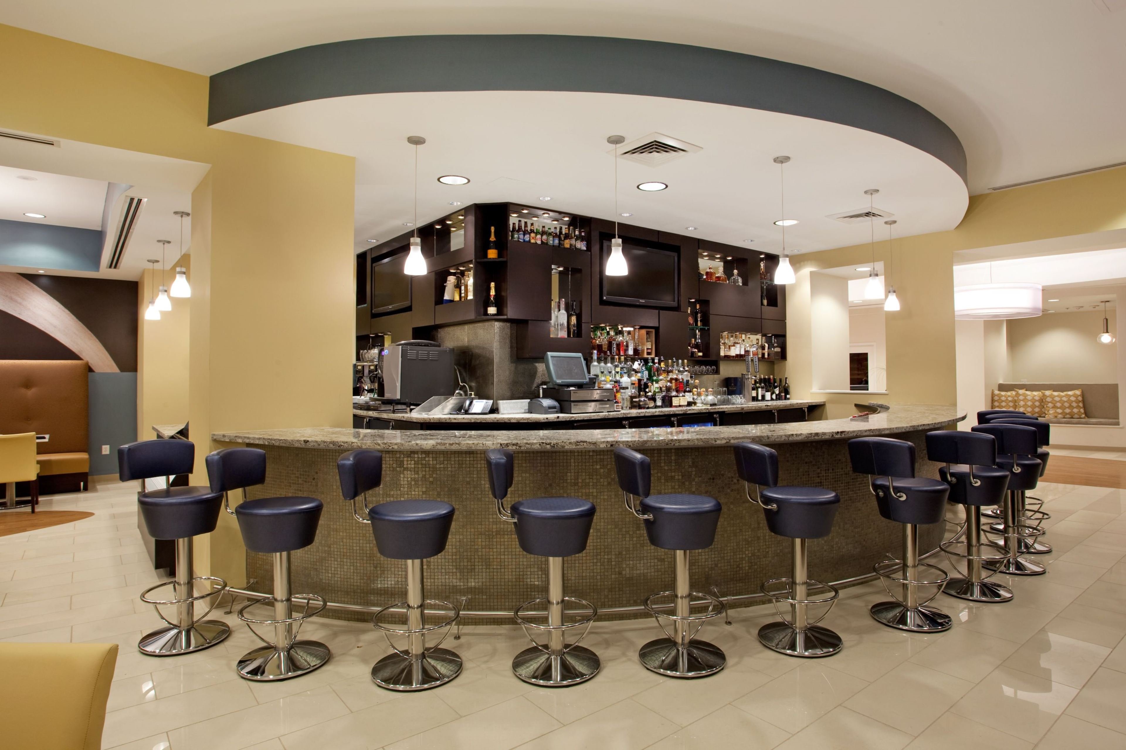 Hotel Indigo Baton Rouge Downtown 64/83