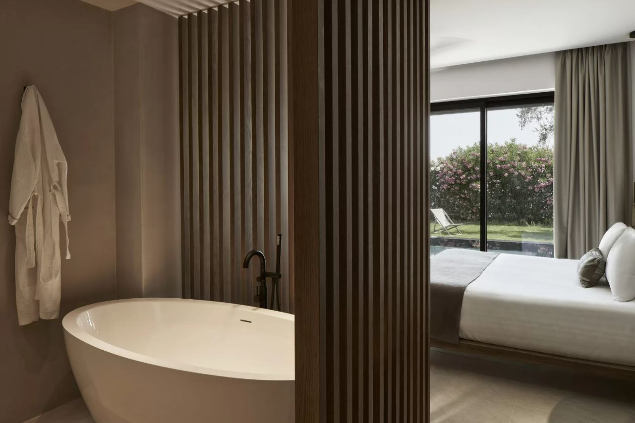 Ionian, Beach, Suite, Sea Front, Private Pool