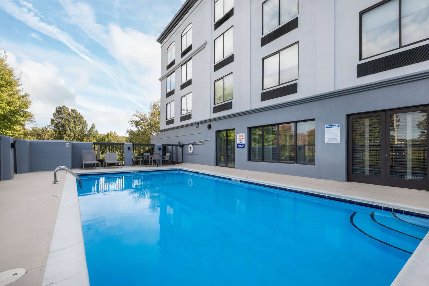 Wingate By Wyndham Charlotte Speedway Concord 4/69