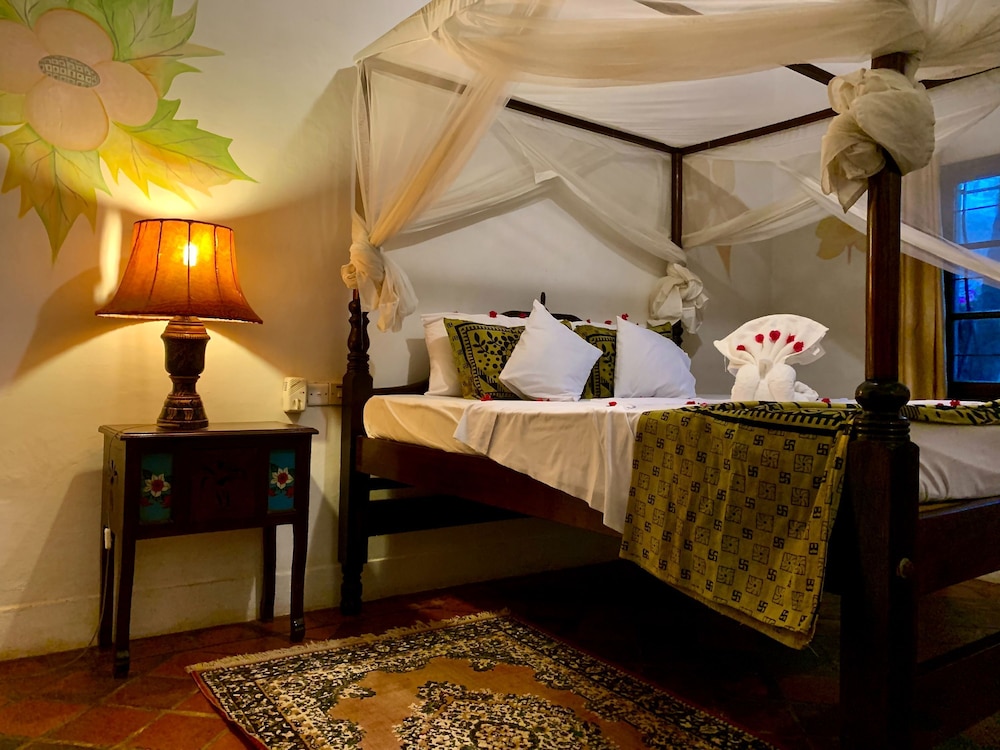 Kenyan House Boutique Hotel 12/36