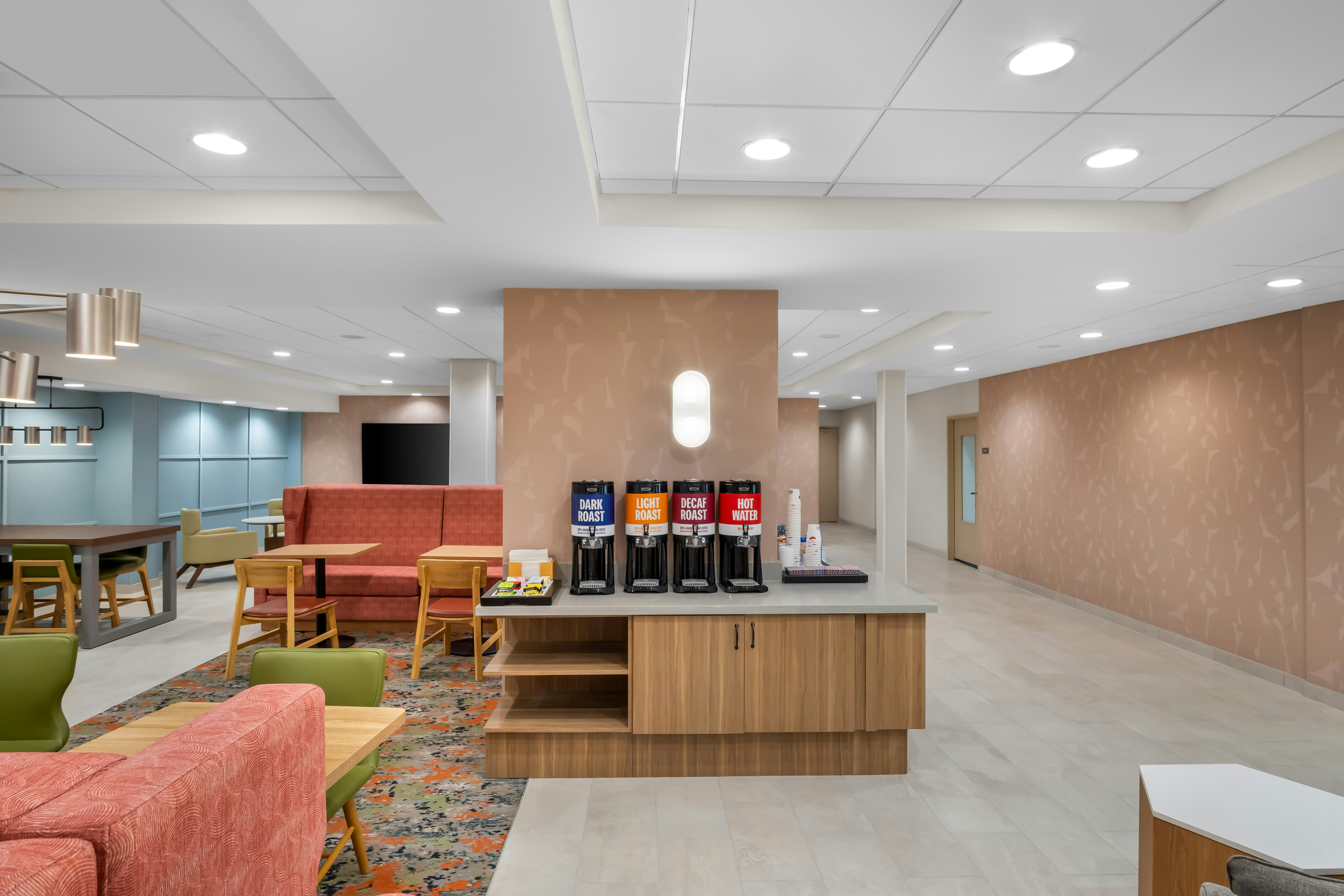 Hampton Inn by Hilton Addison Dallas 12/18