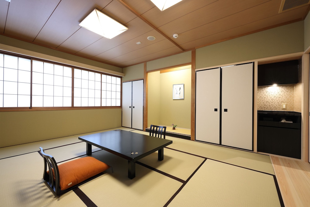 Gion Ryokan Karaku 28/49