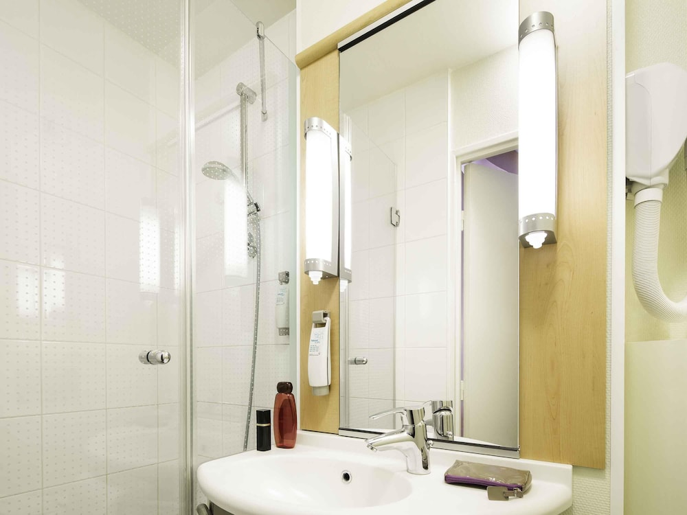 Ibis Paris Versailles Chateau 47/47