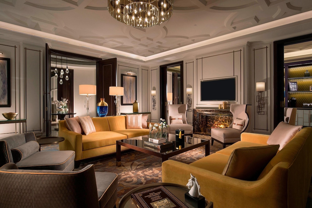 THE ST. REGIS ASTANA 35/62