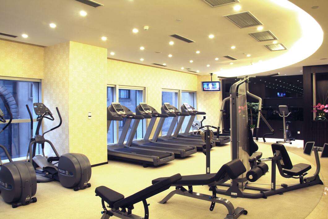 Howard Johnson by Wyndham Huaihai Hotel Shanghai 4/8