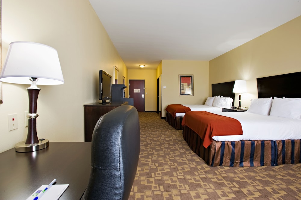 Holiday Inn Express Hotel Suites Snyder 12/54
