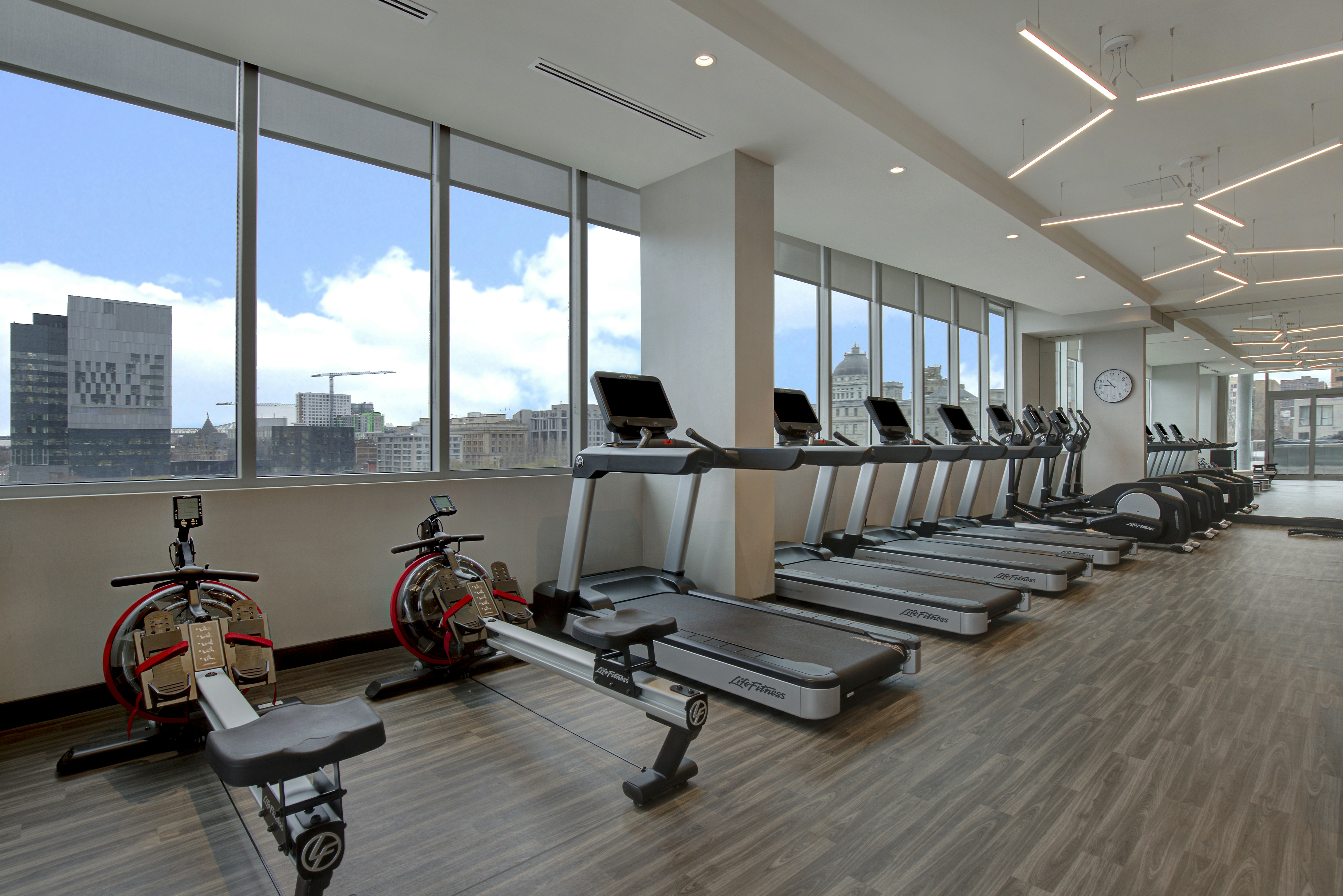 Homewood Suites by Hilton Montreal Downtown 7/35