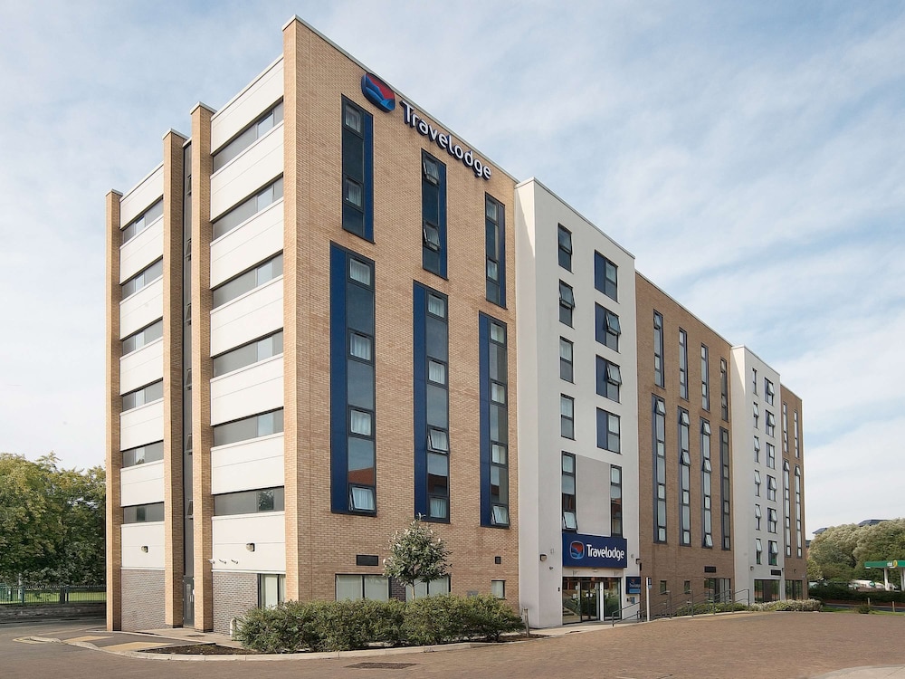Travelodge Manchester Salford Quays 1/21