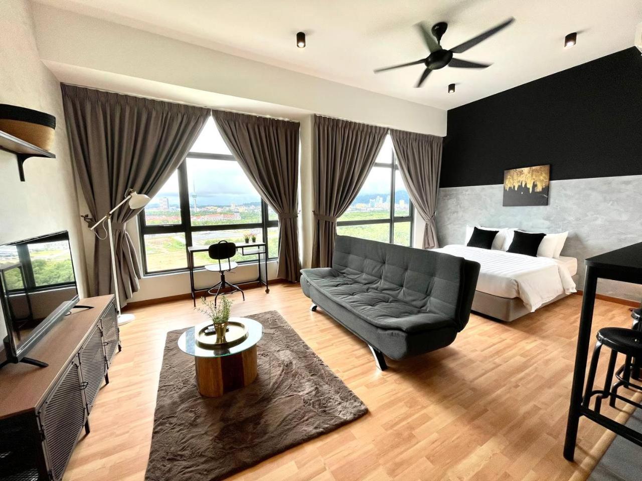 Glex Hotel Kuantan 5/18