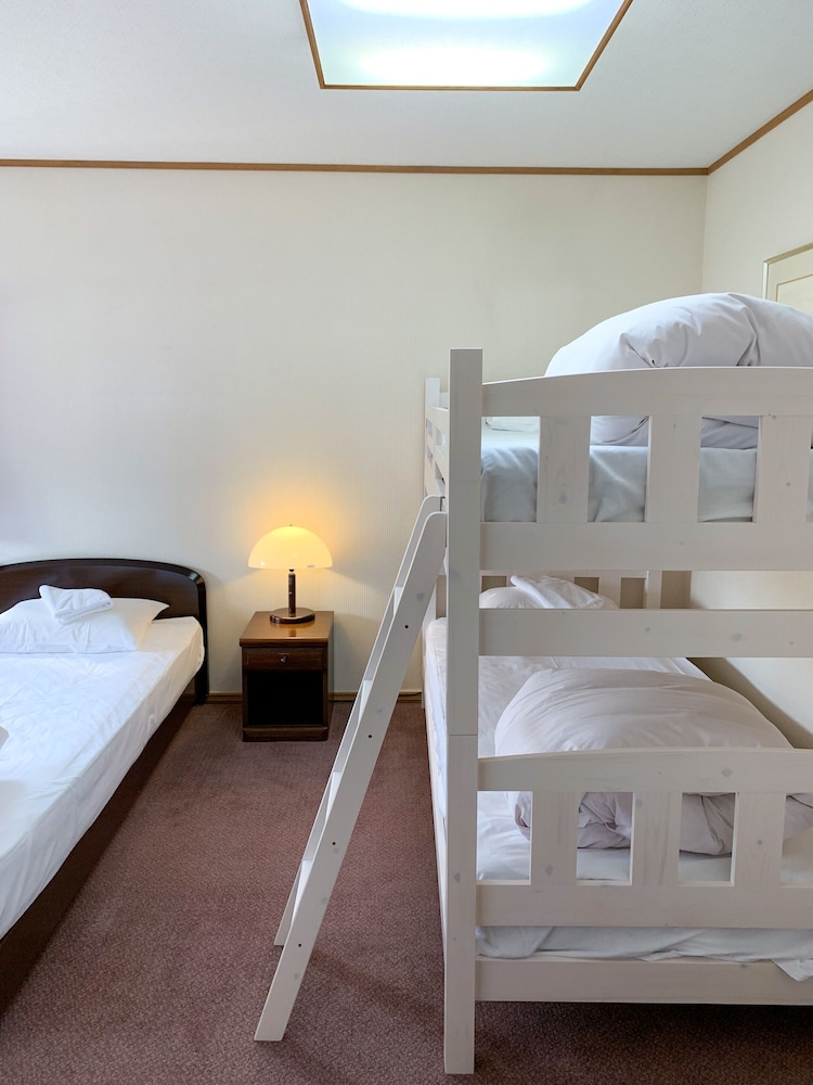 The Niseko Ski Lodge - Higashiyama 16/50