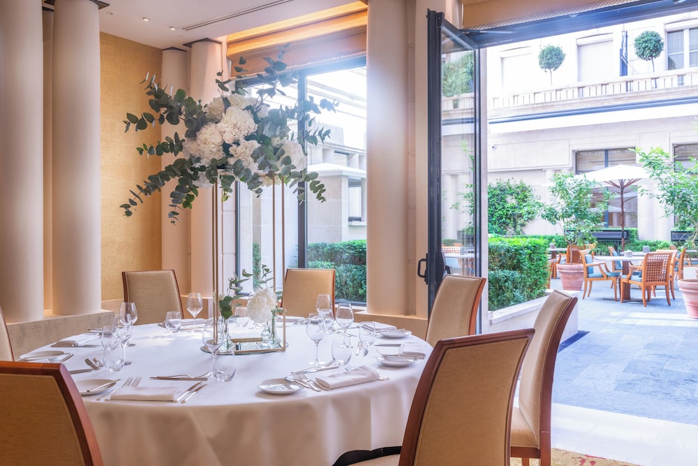 PARK HYATT PARIS VENDOME 53/71