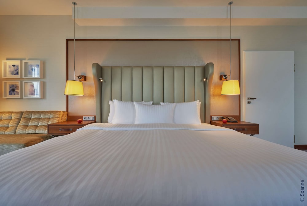 Dorint Hotel Bonn 10/38