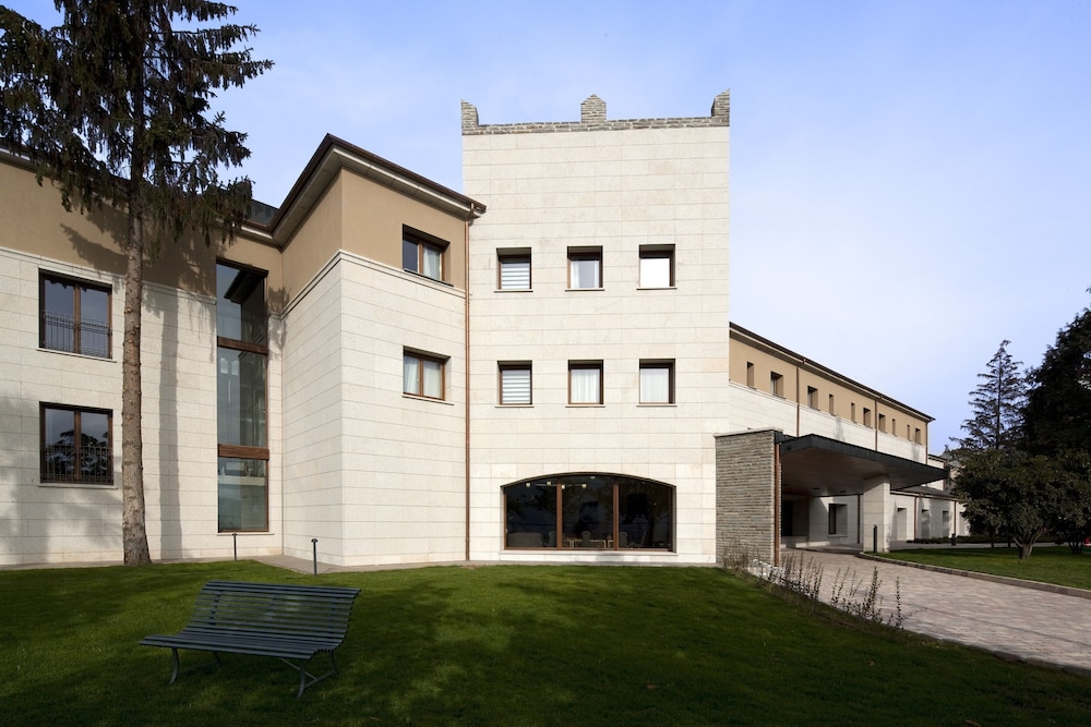 Parador De Villafranca Del Bierzo 5/45