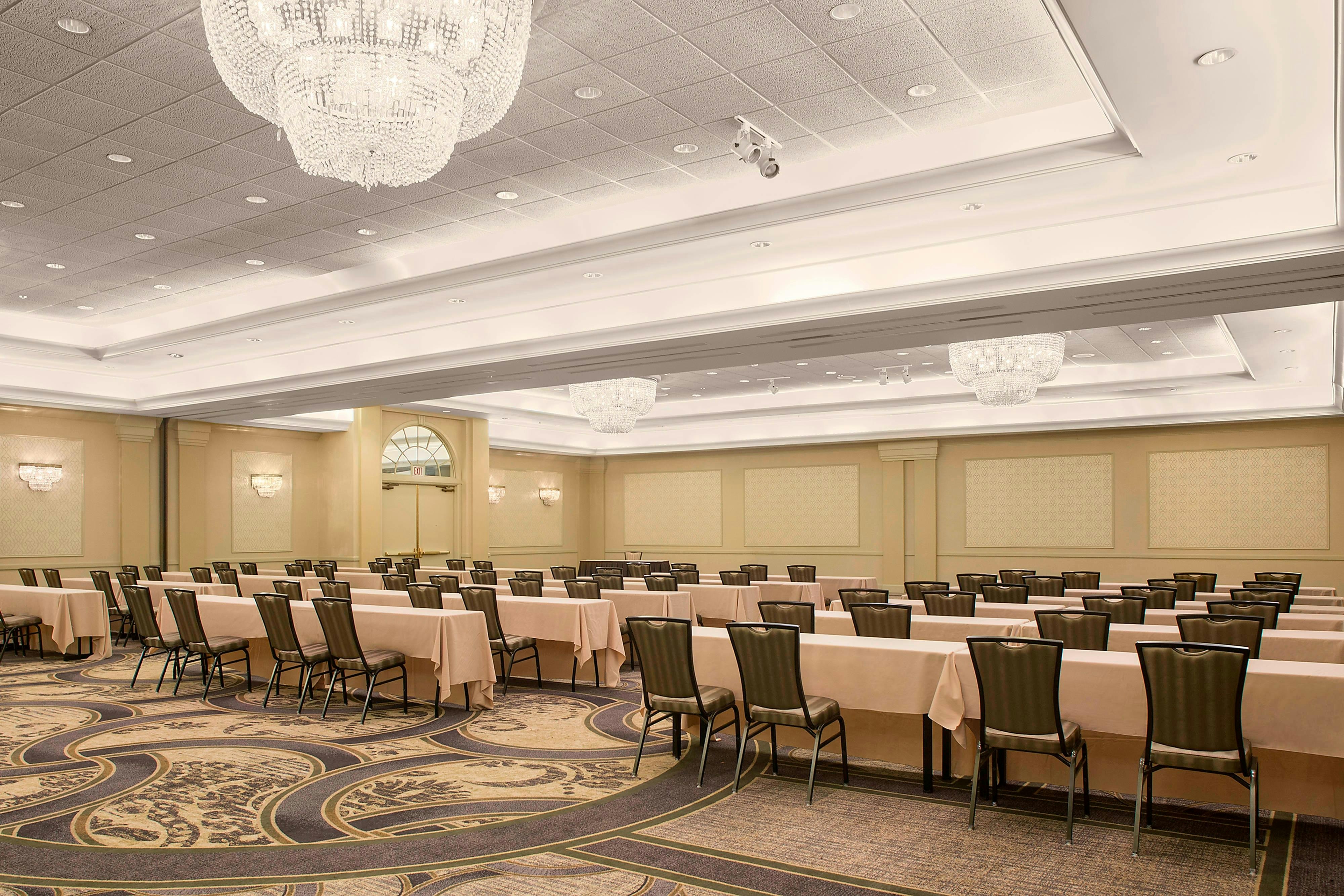 Sheraton Suites Akron Cuyahoga Falls 13/15