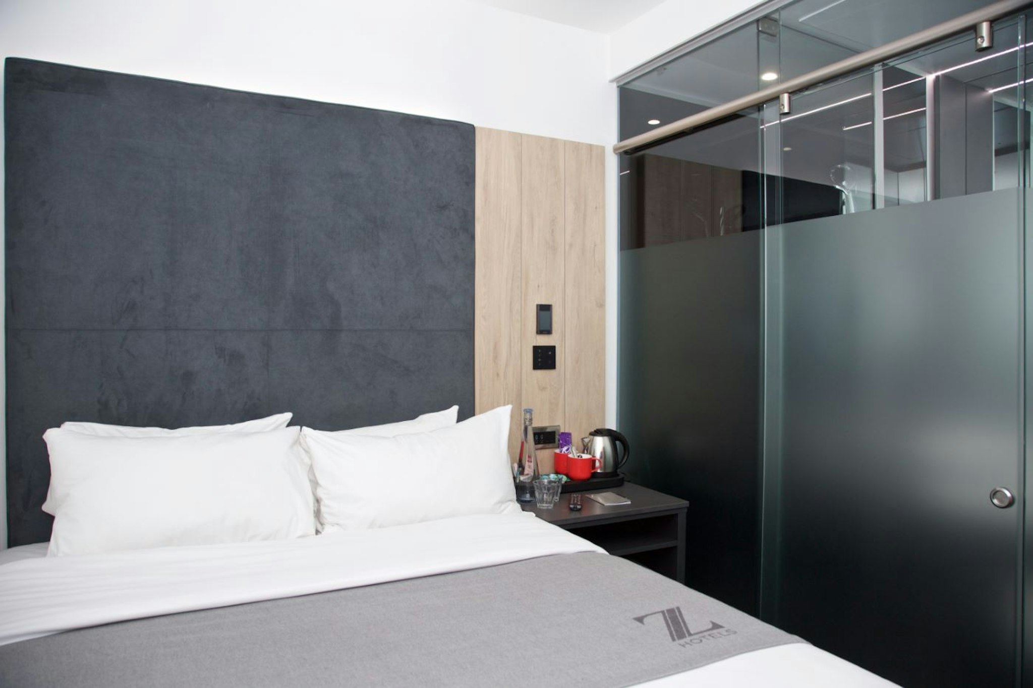 The Z Hotel Covent Garden 7/24
