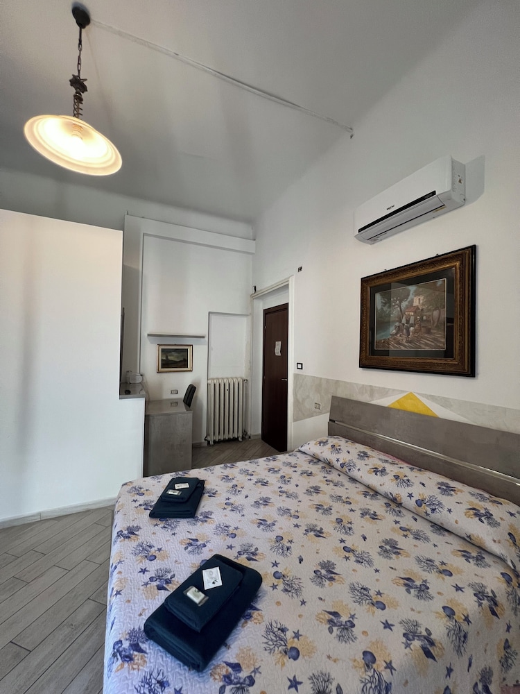 Albergo Astro 30/45