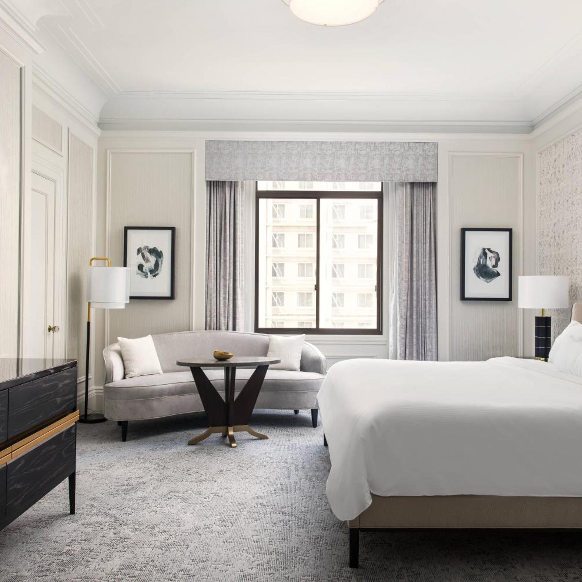 1 Bedroom, State, Suite, King Bed, City View, Large