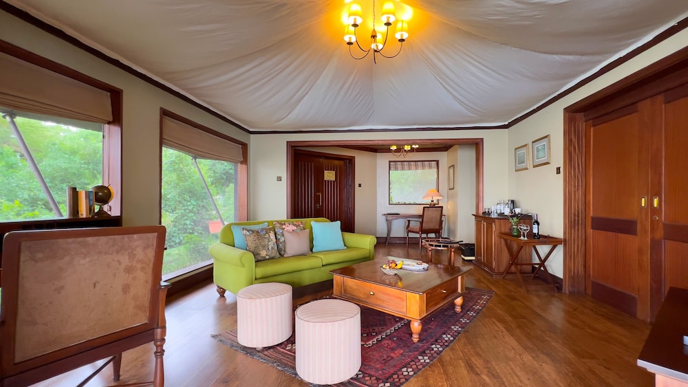 Lake Elmenteita Serena Camp 31/50