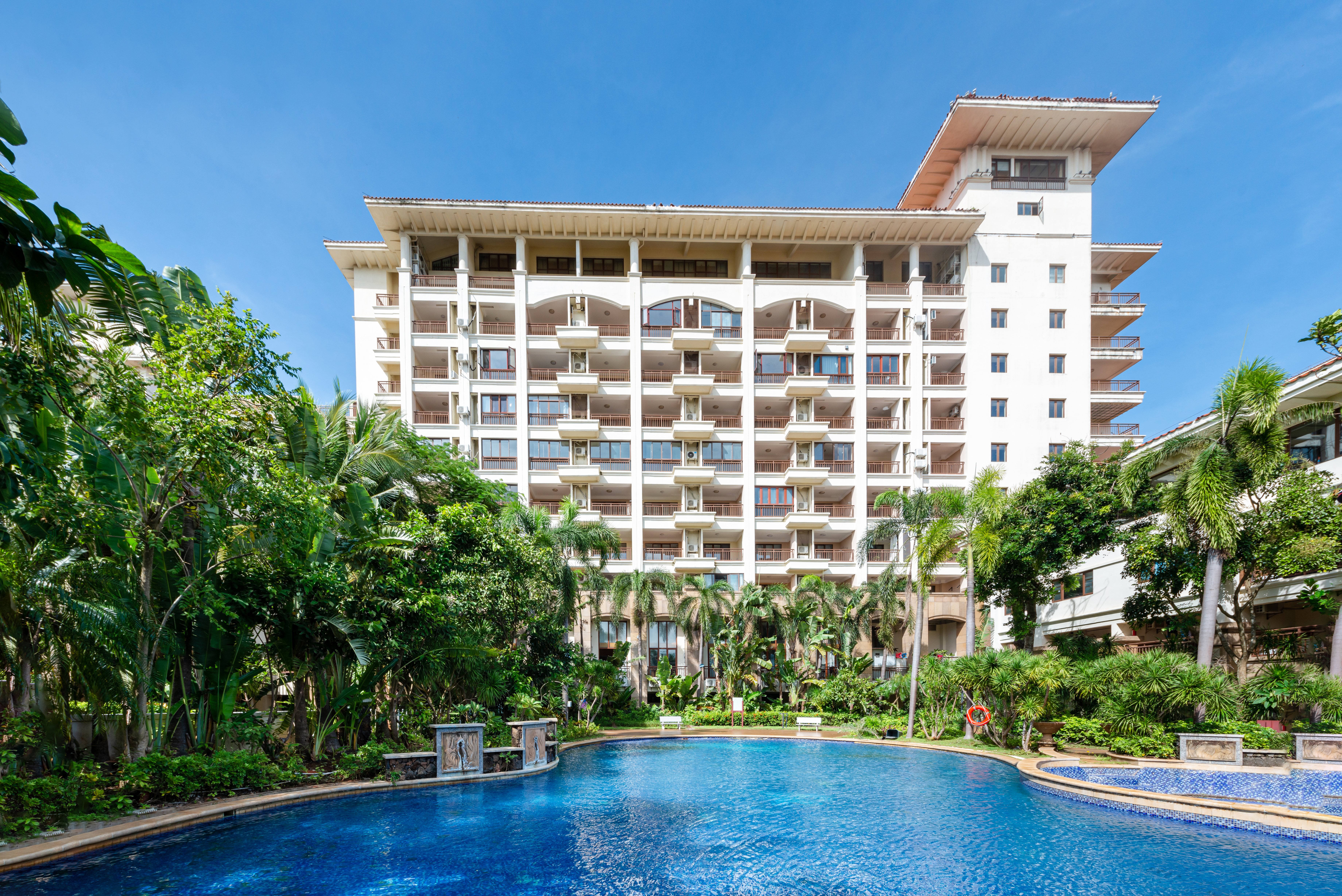 HOLIDAY INN EXPRESS HAIKOU WEST COAST 5/50