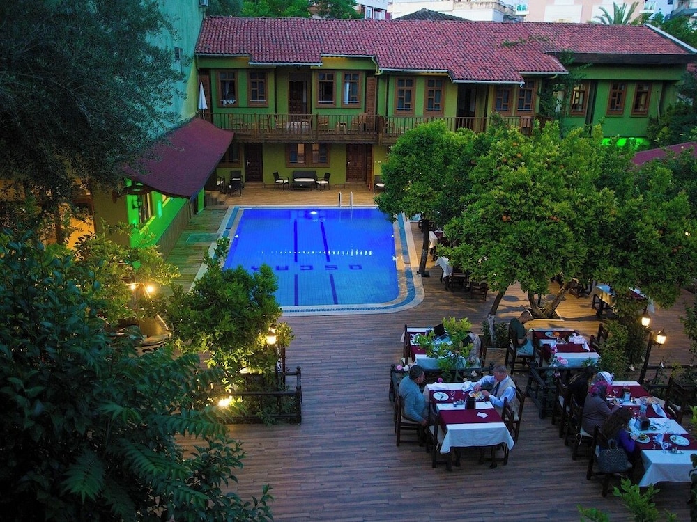 Oscar Boutique Hotel 2/50