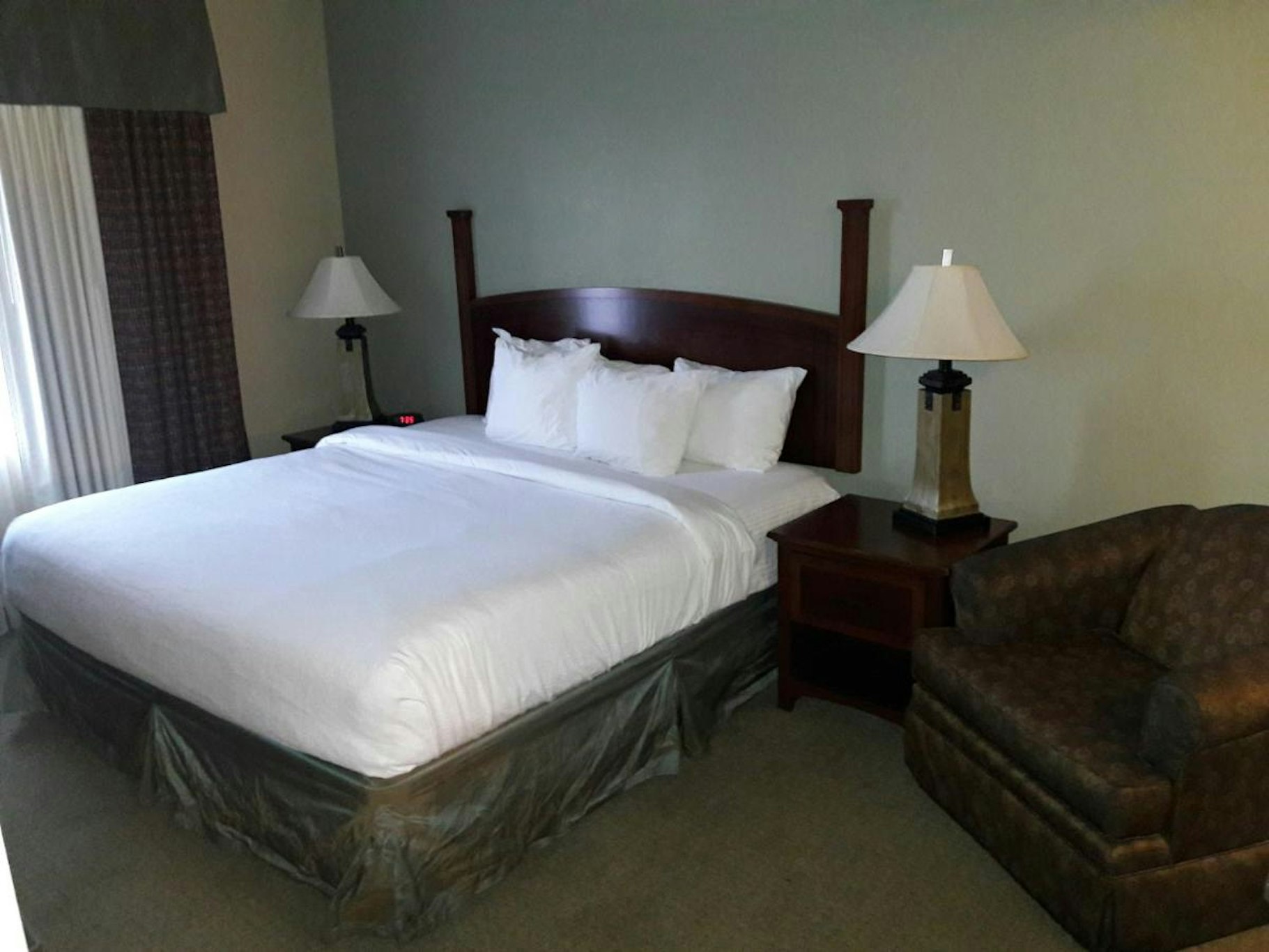Westay Suites - Covington Mandeville 12/50